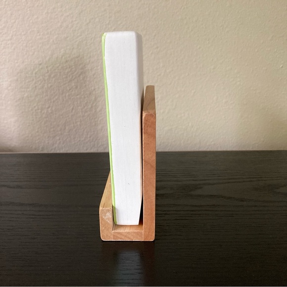 Dean Crouser. DEMDACO. Essential Oil Diffuser. Hummingbird. Flower. Watercolor - Picture 14 of 14